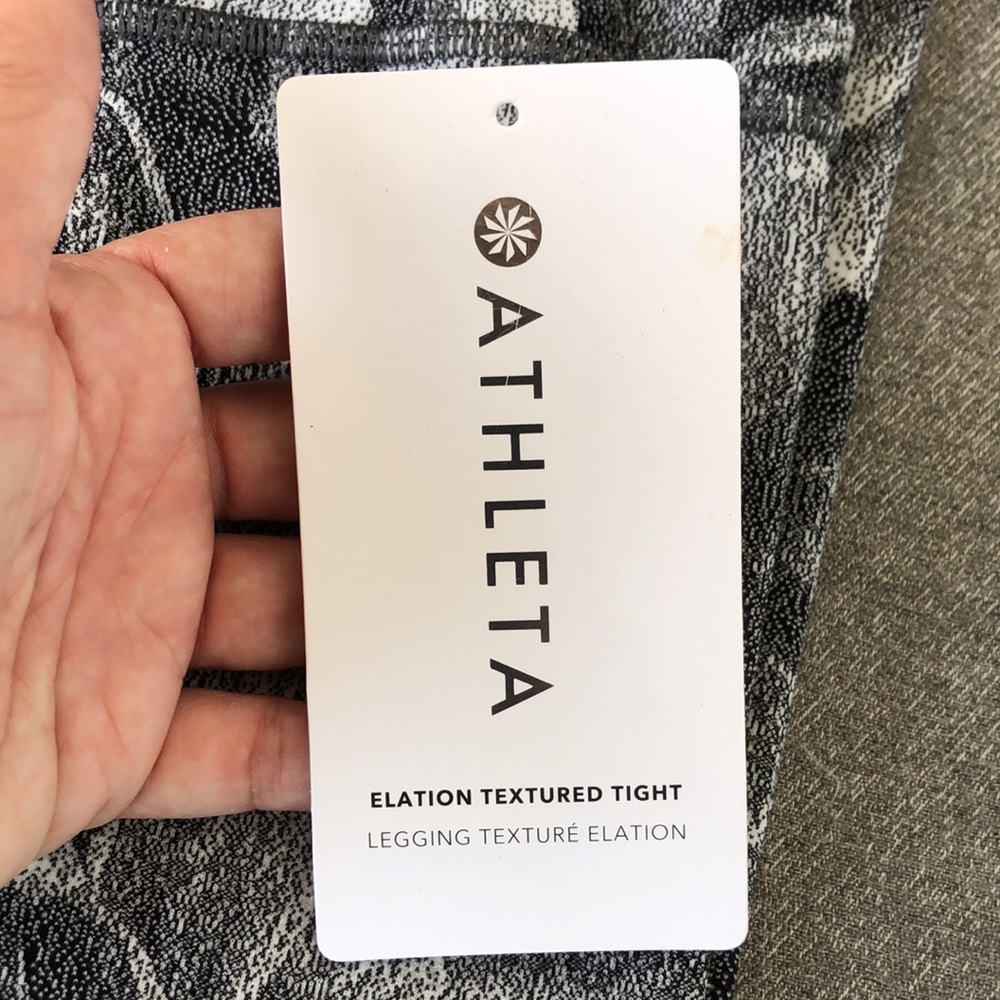 Worn once - ATHLETA Elation High-Rise 7/8 Tight - Picture 7 of 9